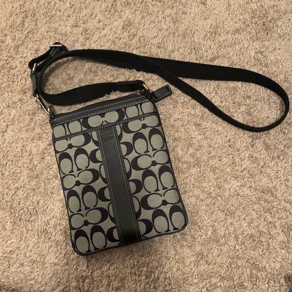 Coach Handbags - COACH CROSSBODY